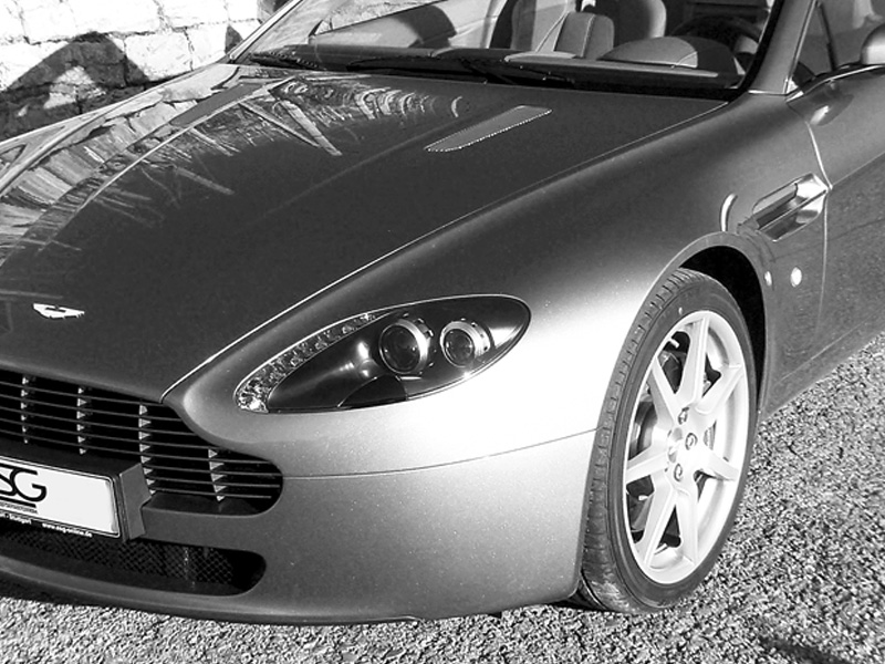 Aston Martin Cabrio